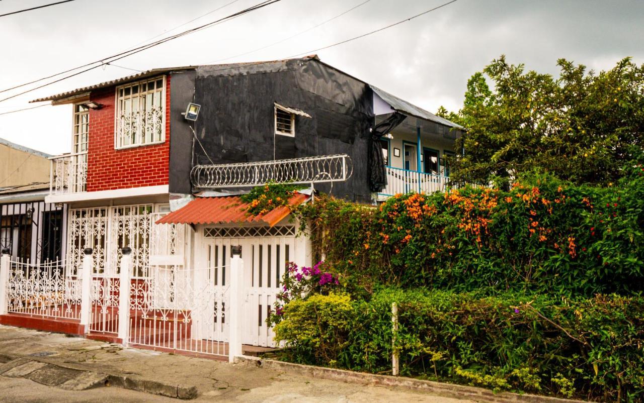 Casa Campesina Hostel Armenia  Ngoại thất bức ảnh