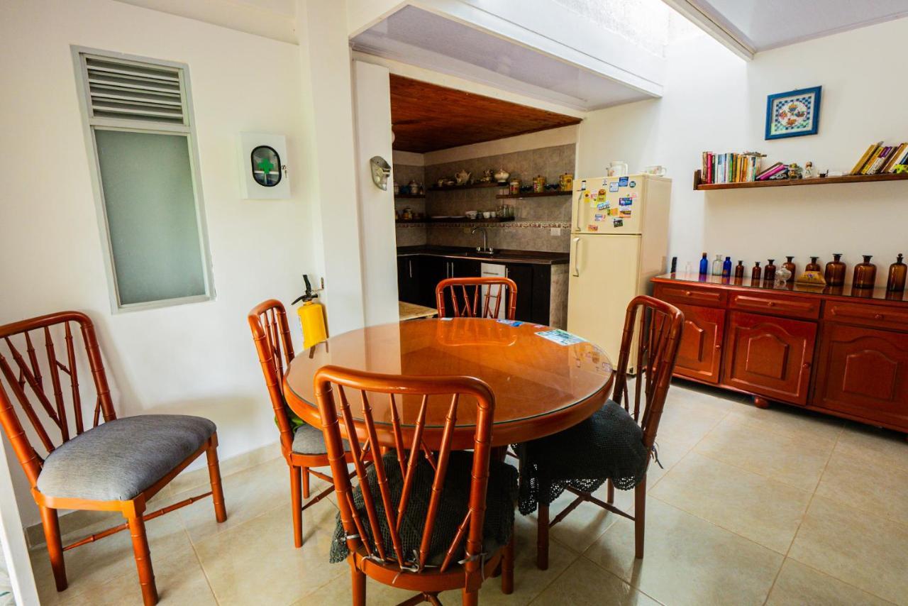 Casa Campesina Hostel Armenia  Ngoại thất bức ảnh